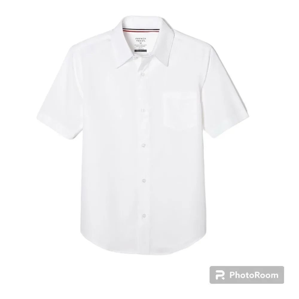 🌼🌼French Toast boys short sleeve classic poplin dress shirt. Preloved 🌼🌼
